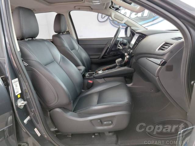 2024 MITSUBISHI PAJERO SPORT 