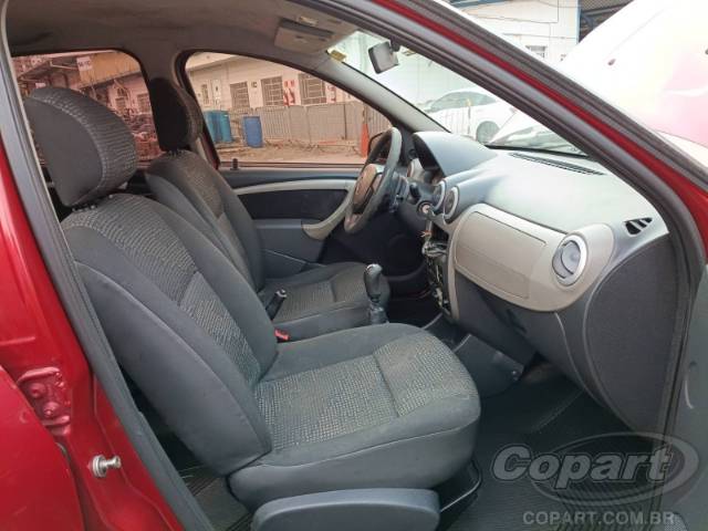 2011 RENAULT SANDERO 