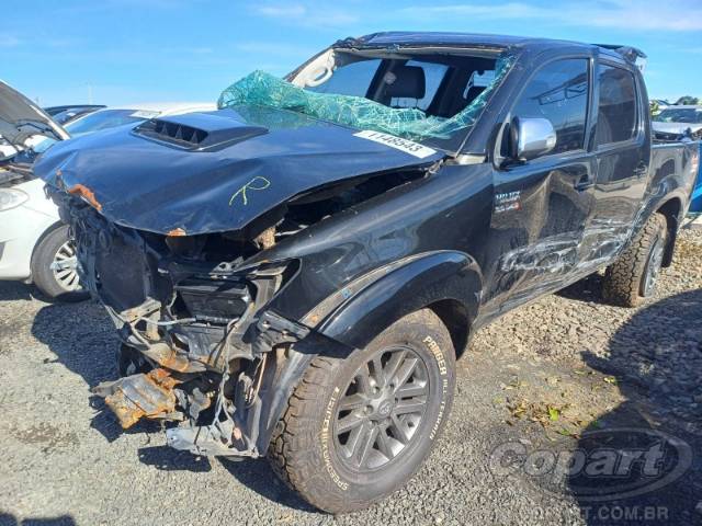 2013 TOYOTA HILUX CD 