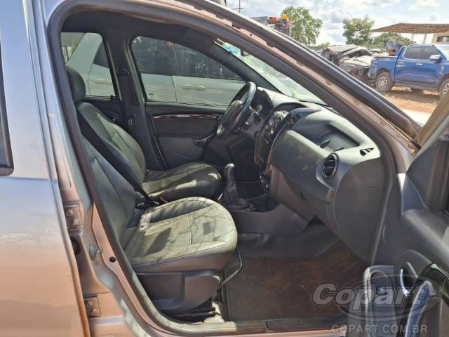 2022 RENAULT DUSTER OROCH 