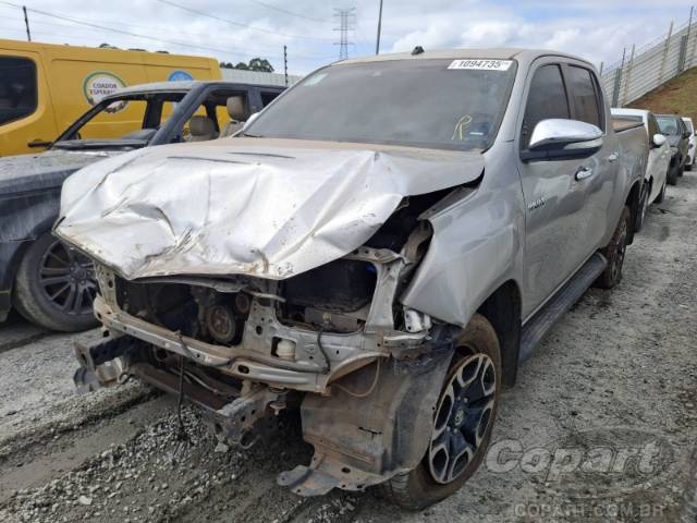 2021 TOYOTA HILUX CD 