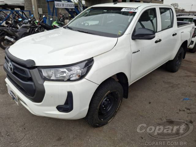 2023 TOYOTA HILUX CD 