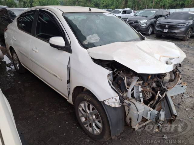 2018 NISSAN VERSA 