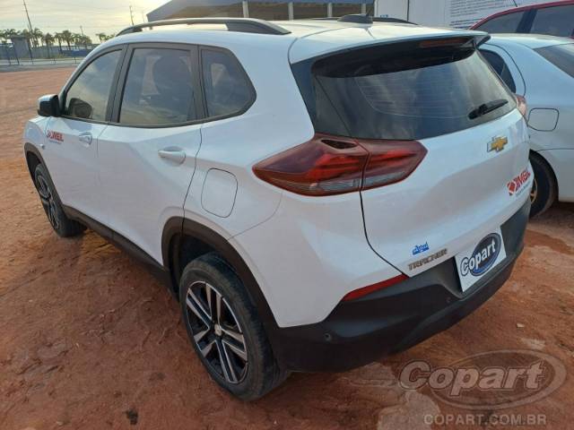 2025 CHEVROLET TRACKER 