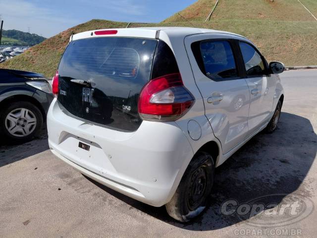 2017 FIAT MOBI 