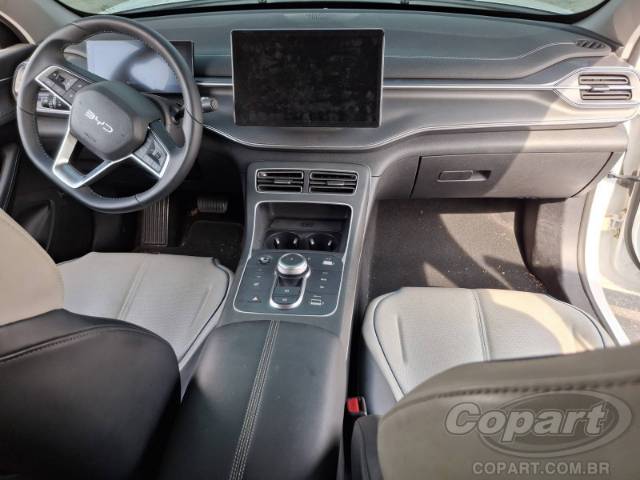2025 BYD KING 