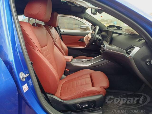 2024 BMW SERIE 3 