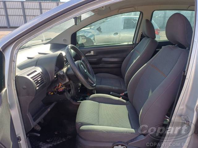 2009 VOLKSWAGEN FOX 