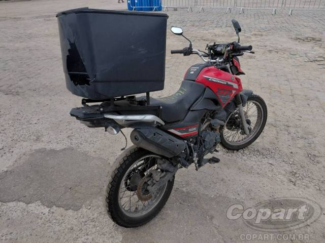 2025 YAMAHA CROSSER 