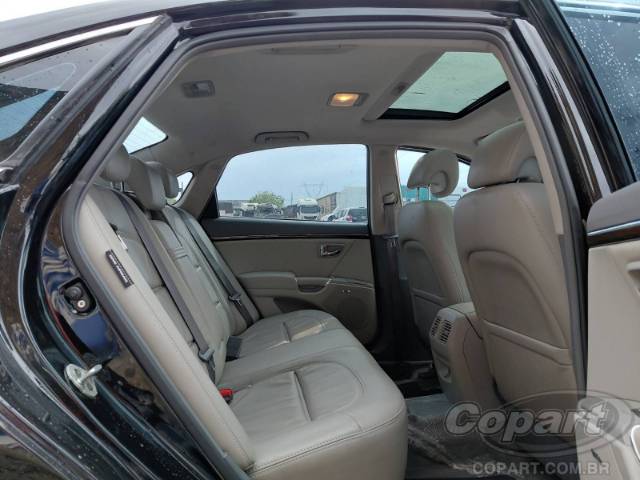 2011 HYUNDAI AZERA 