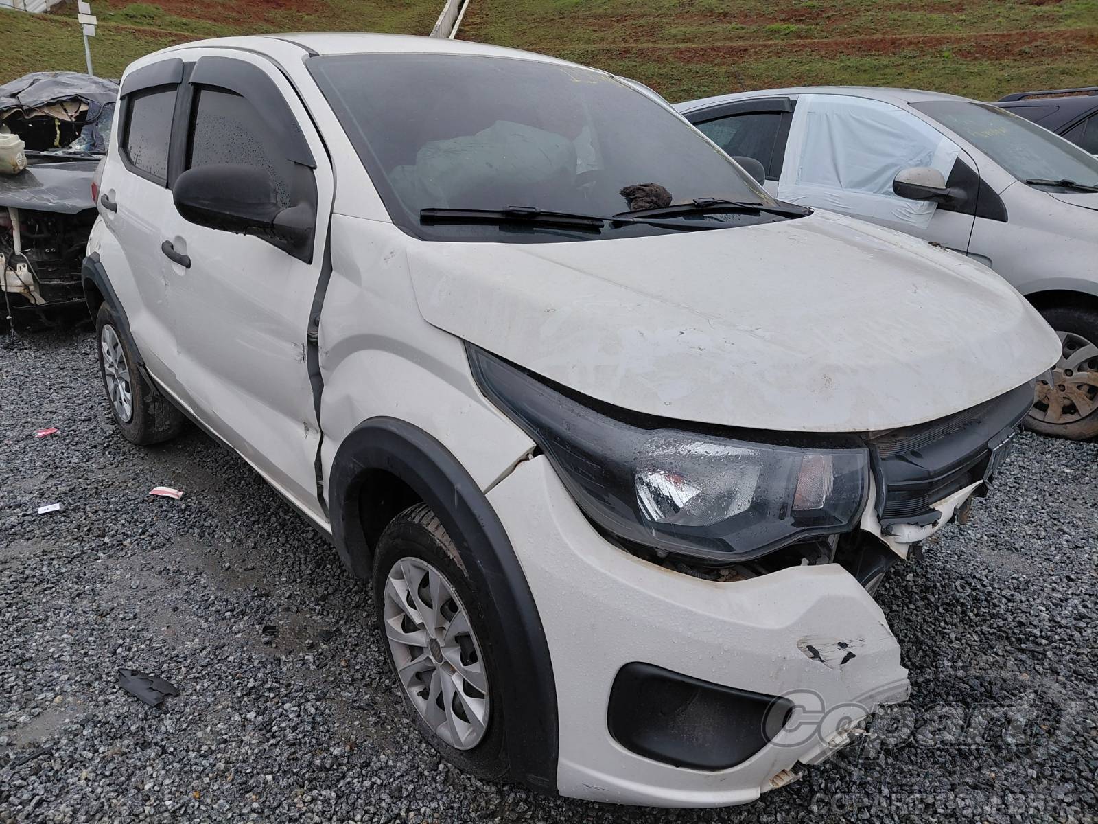 Veículo Fiat Mobi Fiat Mobi Like 1.0 Fire 2023 Colisão 2023 em leilão