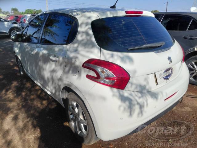 2015 PEUGEOT 208 