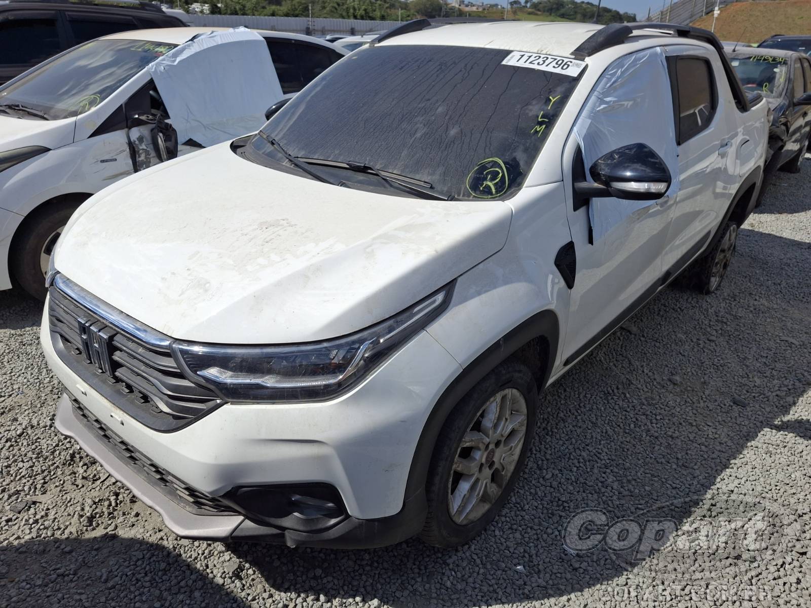 Foto 2: 2025 FIAT STRADA CD