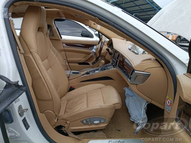 2011 PORSCHE PANAMERA 