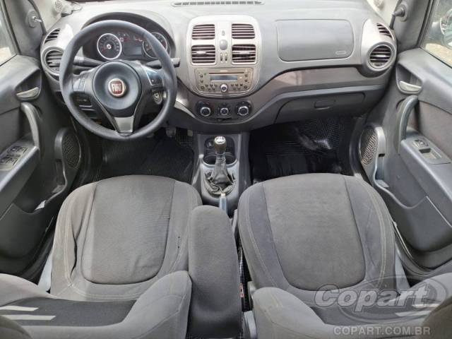 2017 FIAT GRAND SIENA 