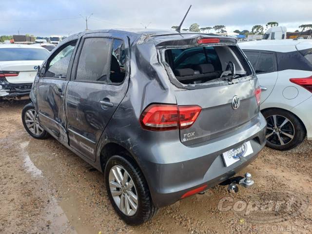 2021 VOLKSWAGEN FOX 