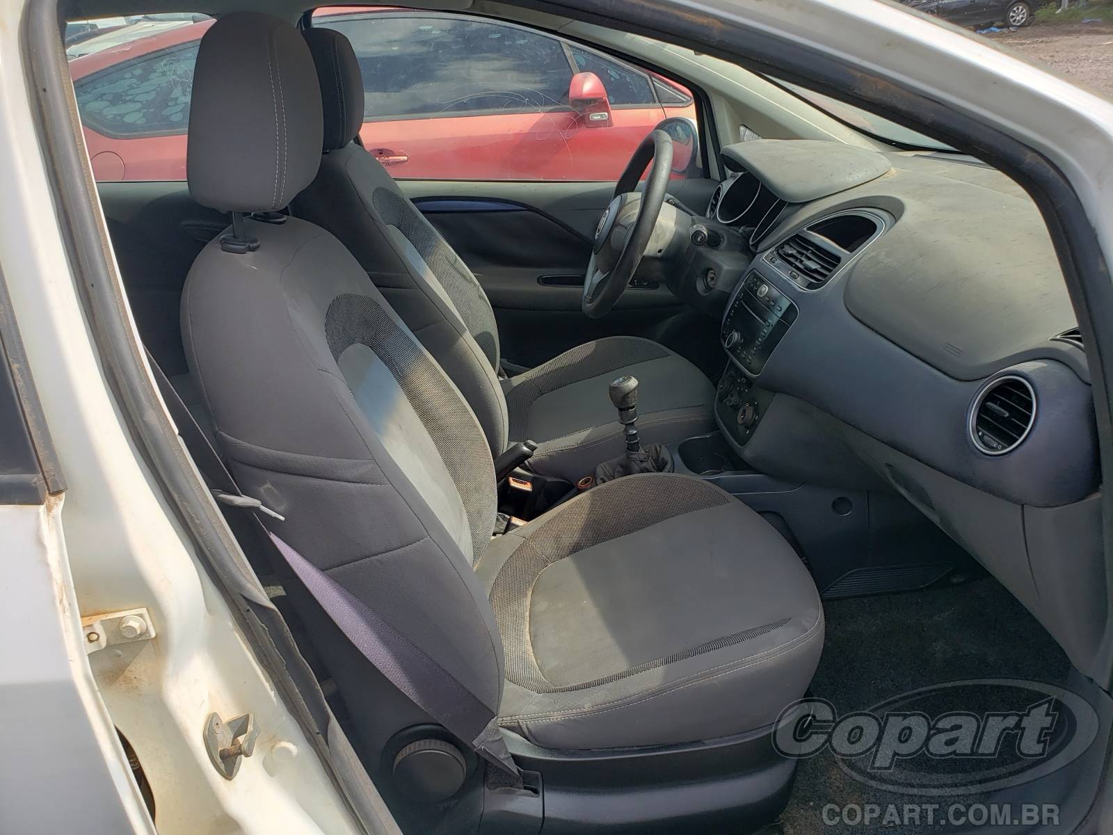 Foto 5: 2014 FIAT PUNTO