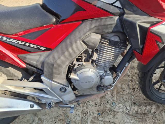 2019 HONDA CB 250 F 
