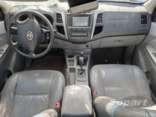 2011 TOYOTA HILUX CD 
