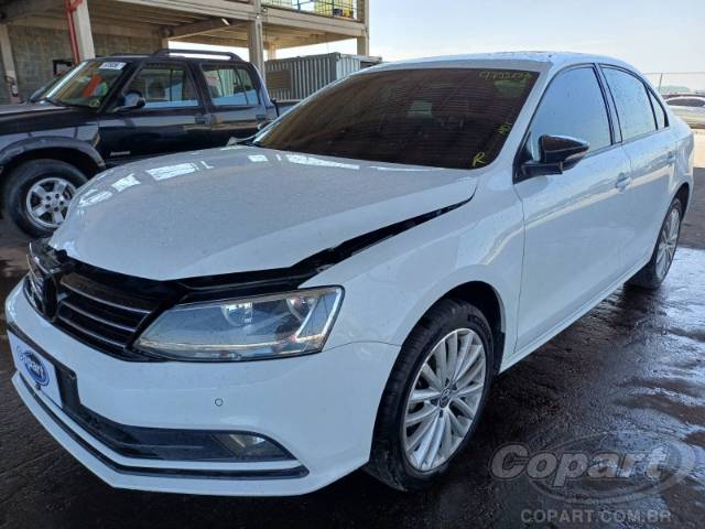 2016 VOLKSWAGEN JETTA 