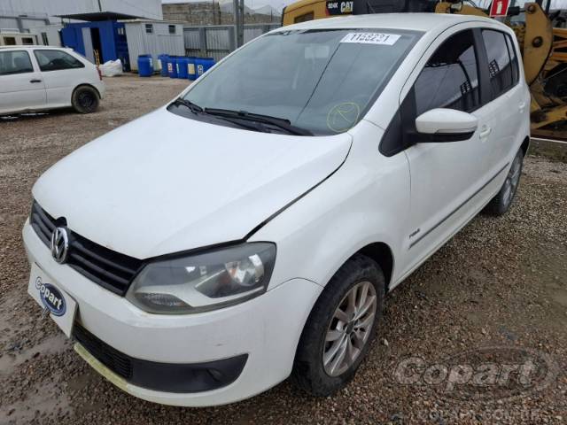 2013 VOLKSWAGEN FOX 