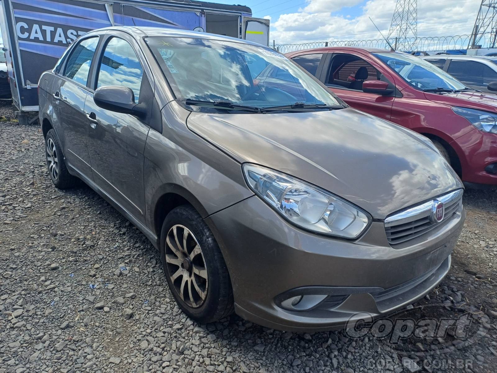Veículo Fiat Grand Siena FIAT GRAND SIENA 1.4 EVO 2015 em leilão