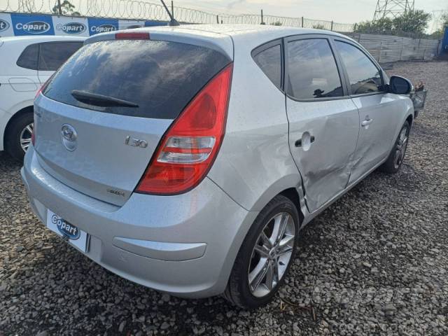 2012 HYUNDAI I30 