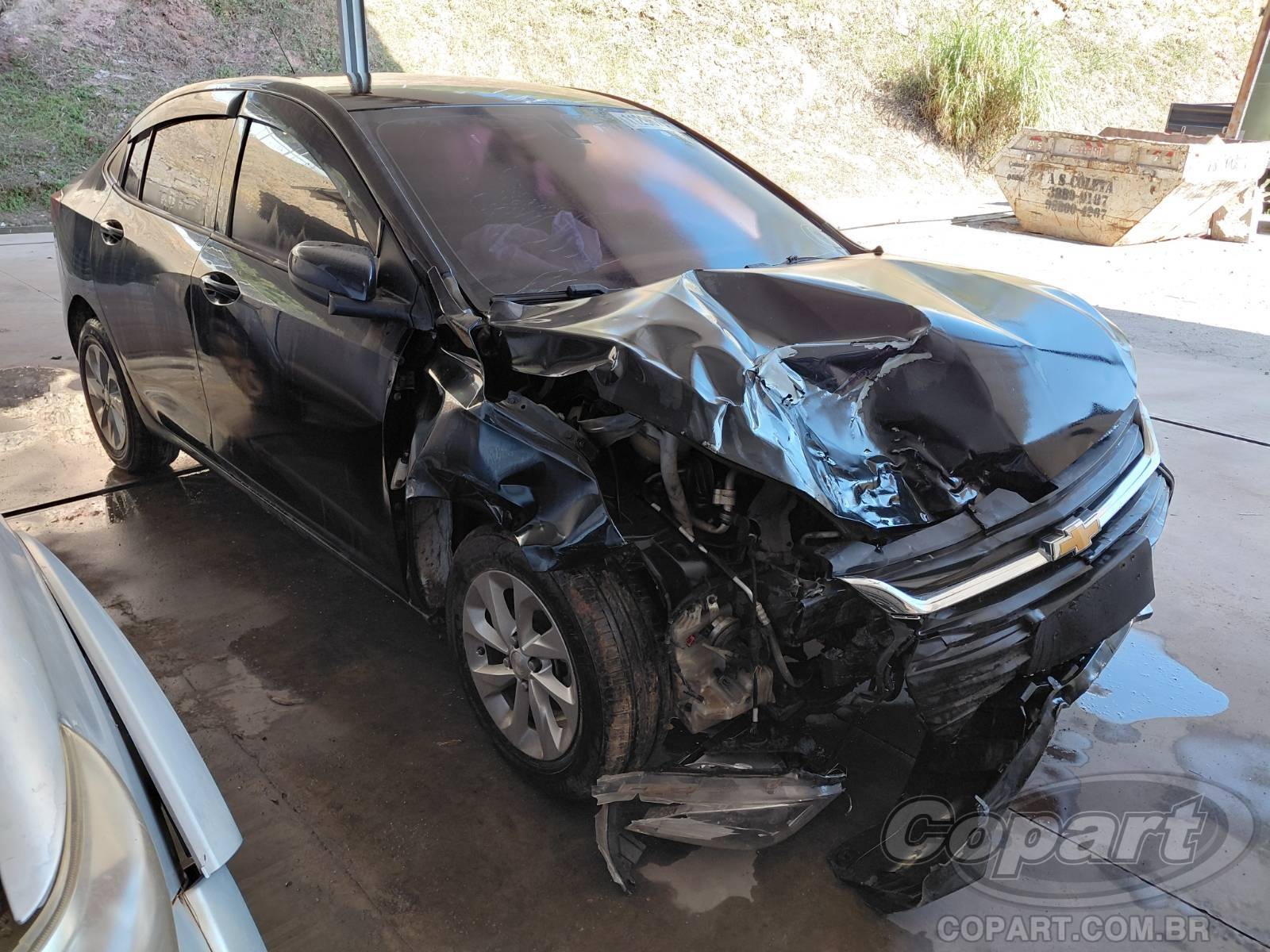Veículo GM - Chevrolet Onix Plus Chevrolet Onix Plus LT 1.0 12V Ecotec 2020 Colisão 2020 em leilão