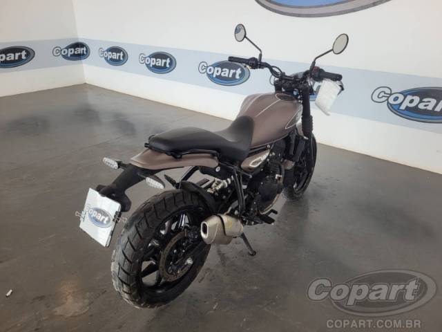 2026 ROYAL ENFIELD Guerrilla 