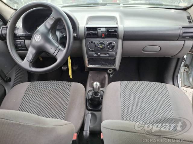 2010 CHEVROLET CLASSIC 