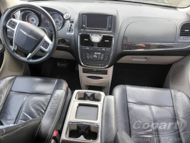 2014 CHRYSLER TOWN   COUNTRY 