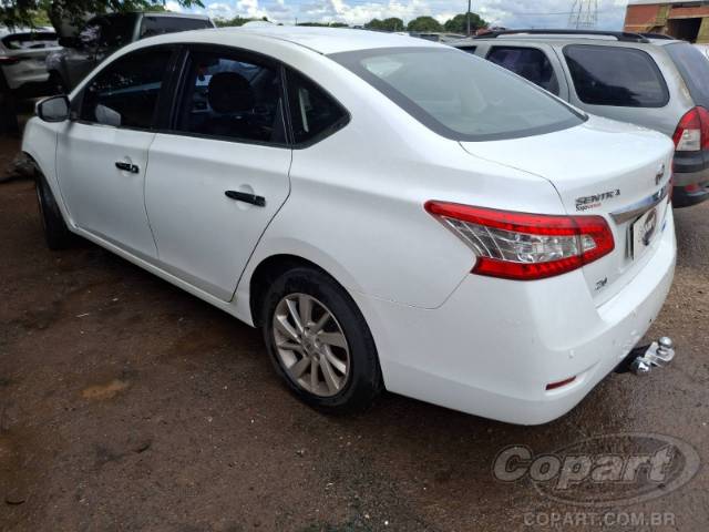 2015 NISSAN SENTRA 