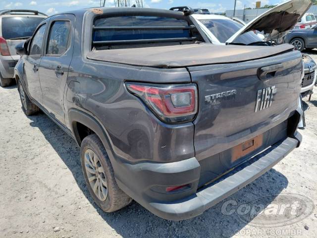 2021 FIAT STRADA CD 