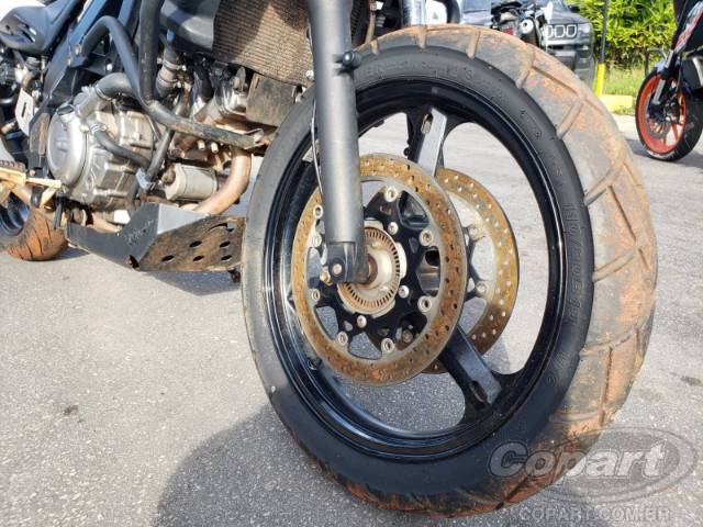 2015 SUZUKI V-STROM 