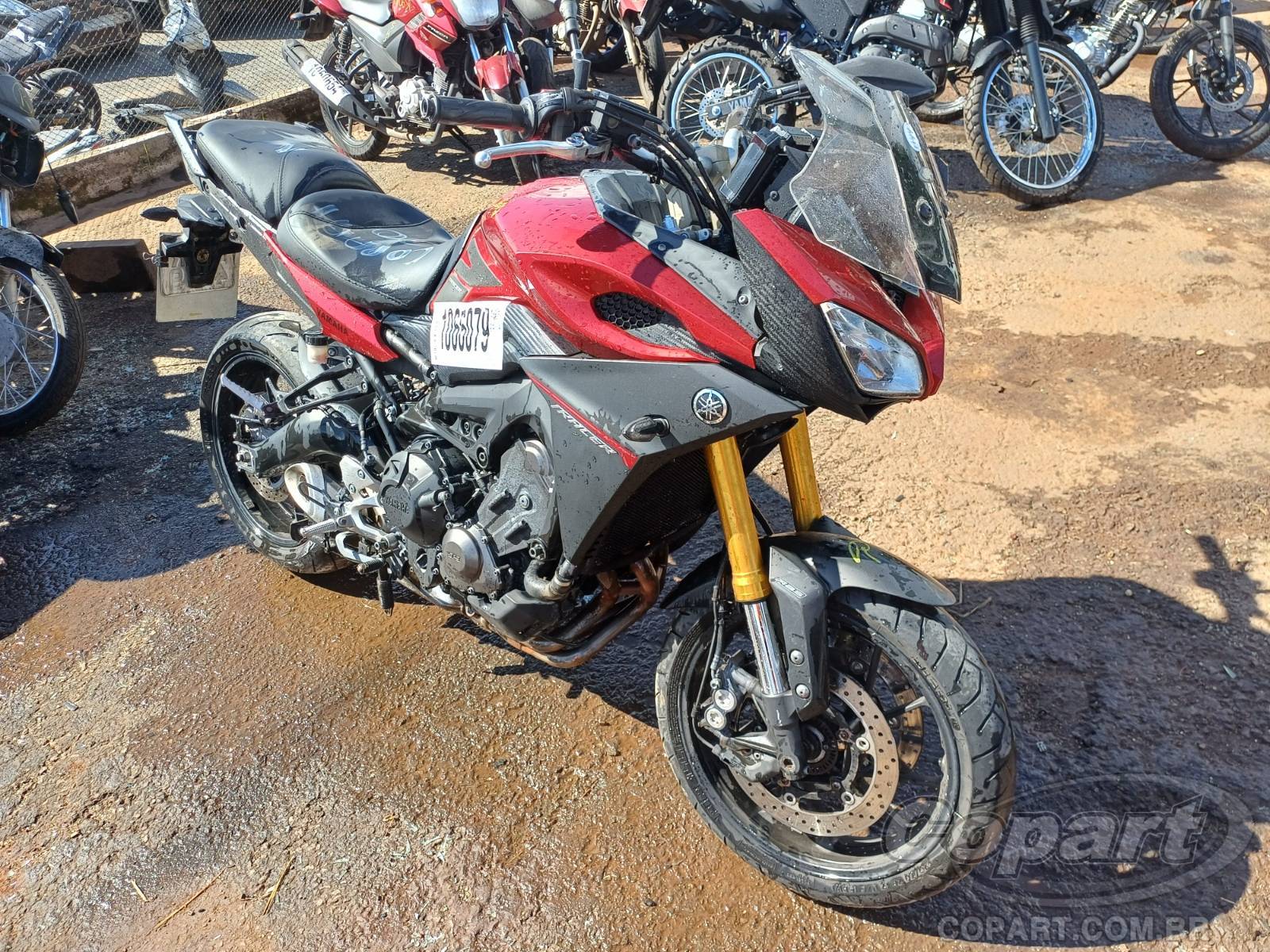 Veículo YAMAHA MT-09 Yamaha MT-09 Tracer 2017 2017 em leilão