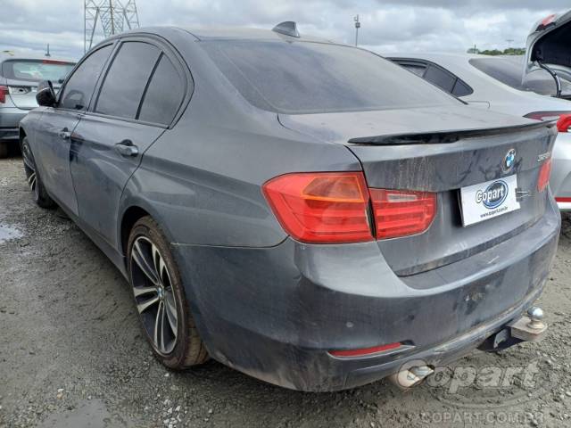 2013 BMW SERIE 3 