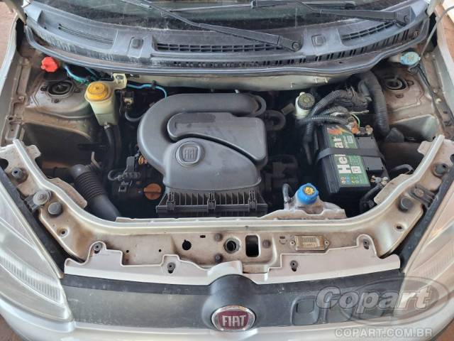 2016 FIAT UNO 