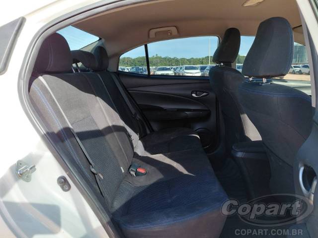 2019 TOYOTA YARIS SEDA 