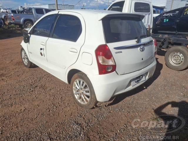 2013 TOYOTA ETIOS 