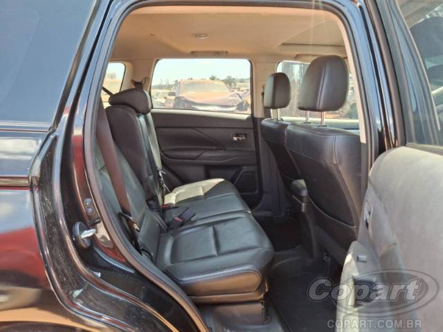 2014 MITSUBISHI OUTLANDER 