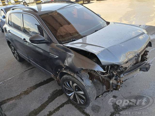 2021 VOLKSWAGEN T-CROSS 