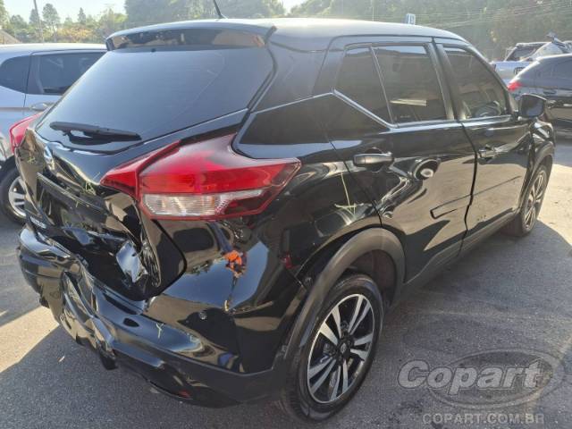 2022 NISSAN KICKS 