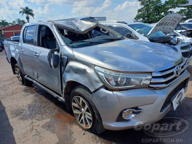 2017 TOYOTA HILUX CD 