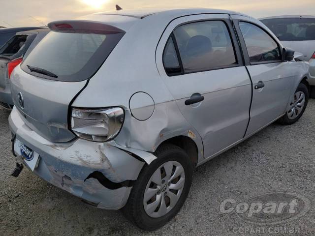 2015 VOLKSWAGEN GOL 