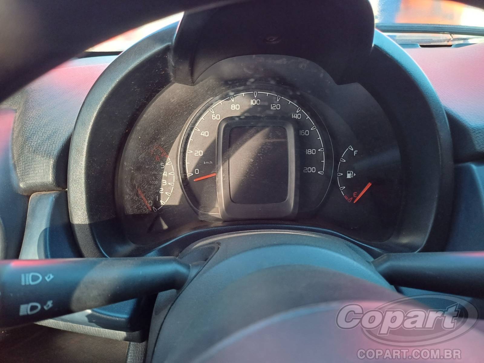 Foto 8 de 10: 2015 FIAT UNO