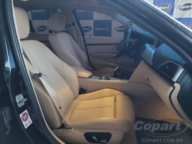 2017 BMW SERIE 3 