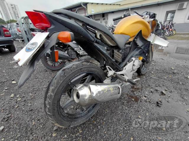 2010 HONDA CB 300 