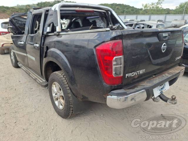 2018 NISSAN FRONTIER CD 