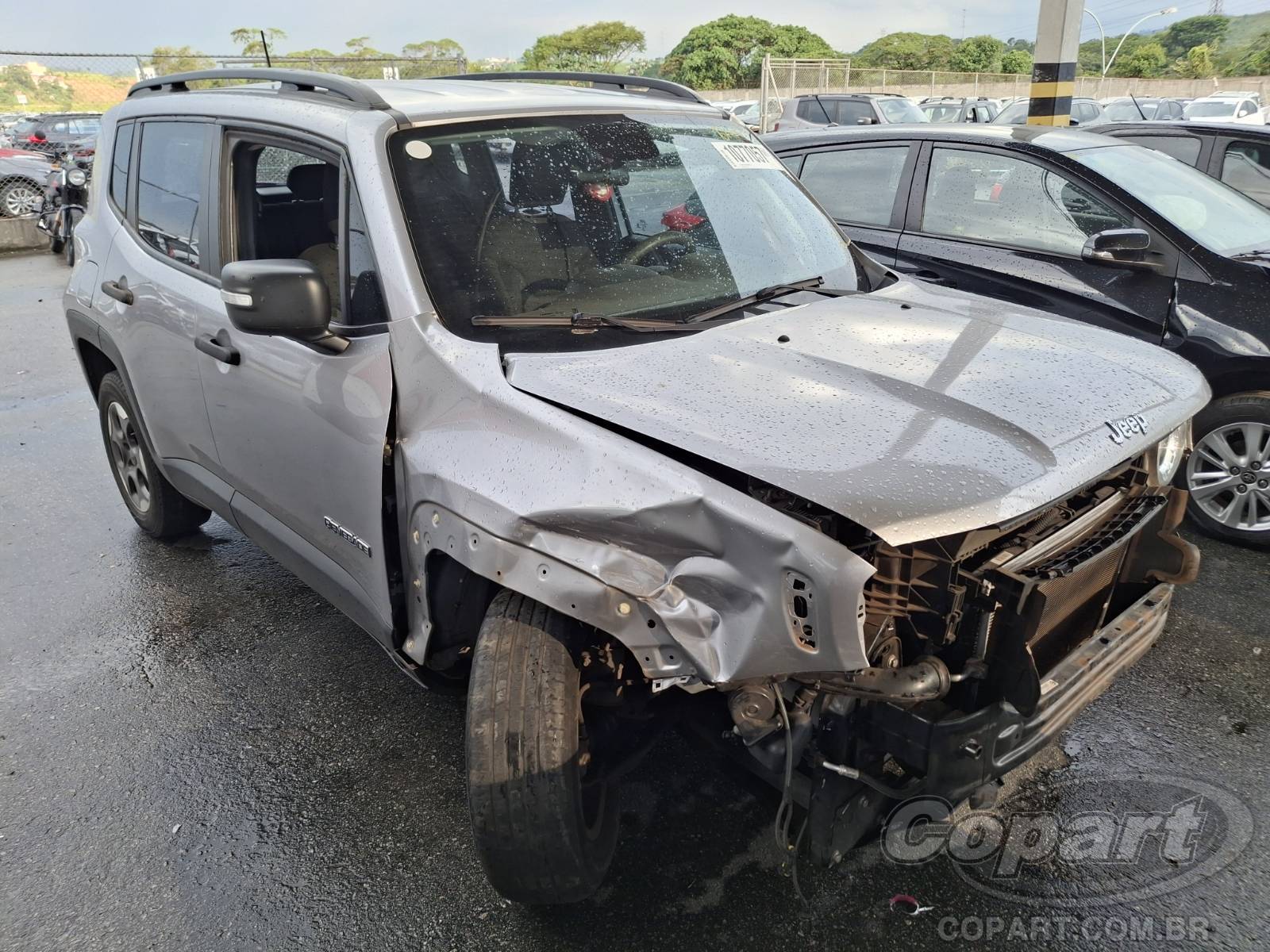 Veículo Fiat Renegade JEEP RENEGADE 2021 2021 em leilão