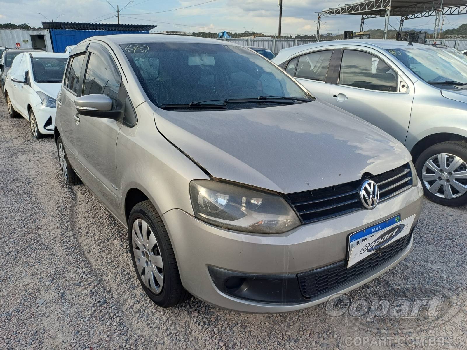 Veículo VW - VolksWagen Fox Volkswagen Fox 1.0 Total Flex 2011 em leilão